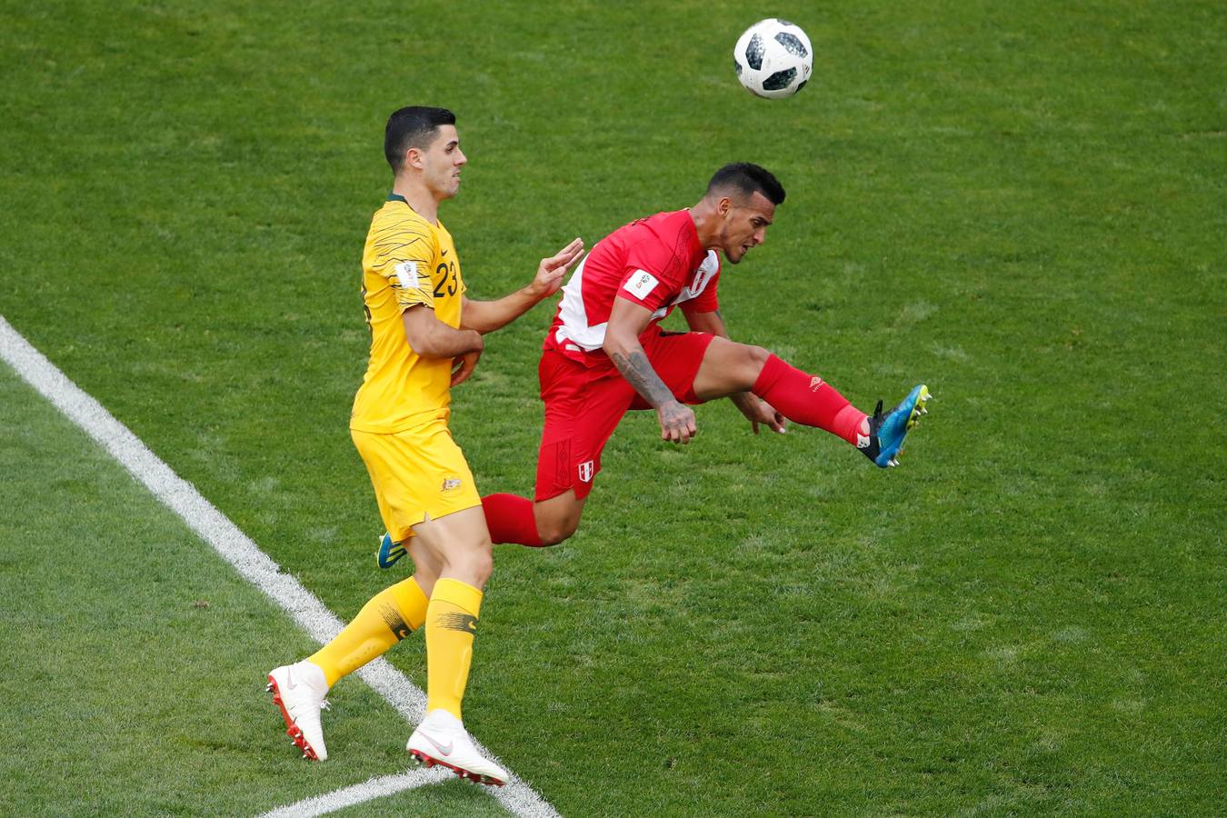 Las mejores imágenes del partido de la tercera jornada del Grupo C entre Australia y Perú.