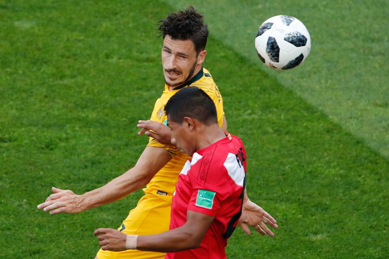 Las mejores imágenes del partido de la tercera jornada del Grupo C entre Australia y Perú.