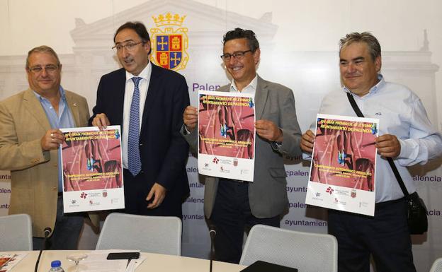 García, Polanco, Pelayo y Aduriz, en la presentación del XIV Gran Premio de Atletismo Ayuntamiento de Palencia. 