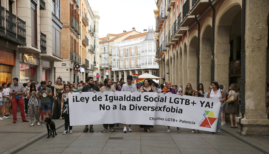 Fotos: Palencia celebra el Día del Orgullo LGTB+