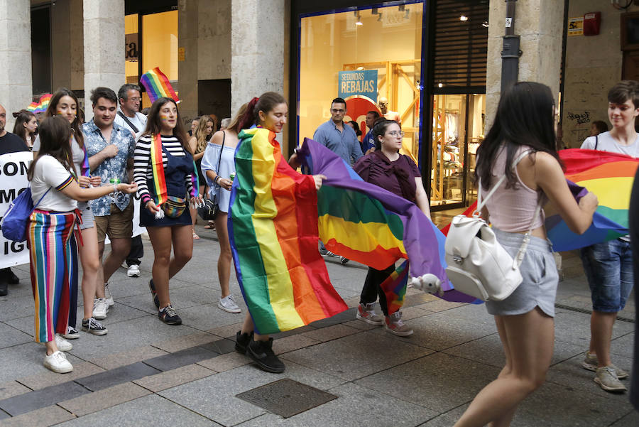 Fotos: Palencia celebra el Día del Orgullo LGTB+