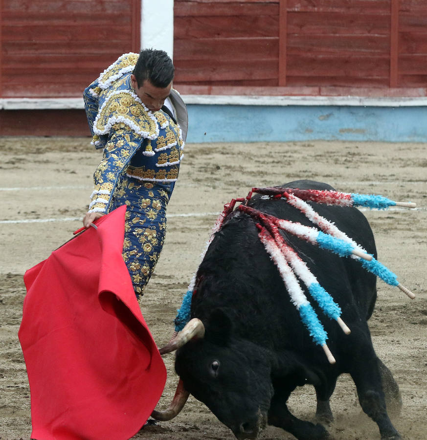 Fotos: Corrida de toros de San Pedro en Segovia (1)