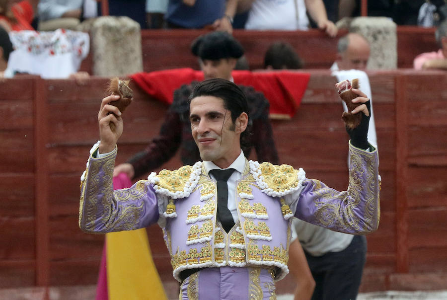 Fotos: Corrida de toros de San Pedro en Segovia (4)