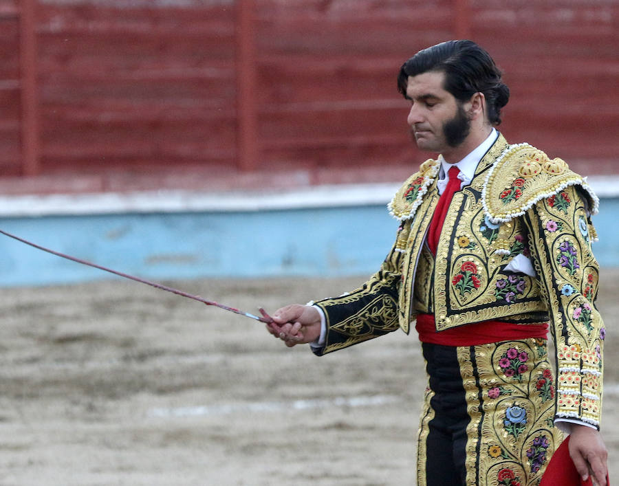 Fotos: Corrida de toros de San Pedro en Segovia (4)