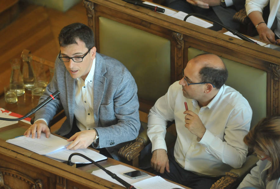 Fotos: Pleno en el Ayuntamiento de Valladolid