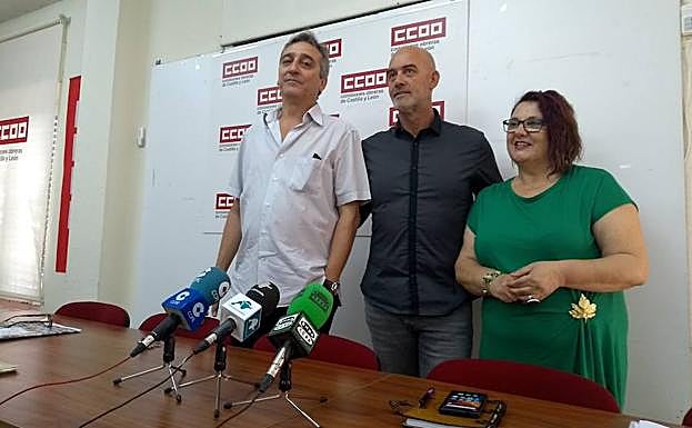 Saturnino Fernández, Emilio Pérez e Inmaculada de Pablo. 