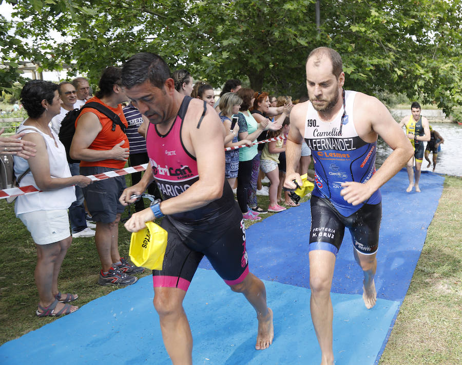 Fotos: Triatlón Cros de Dueñas