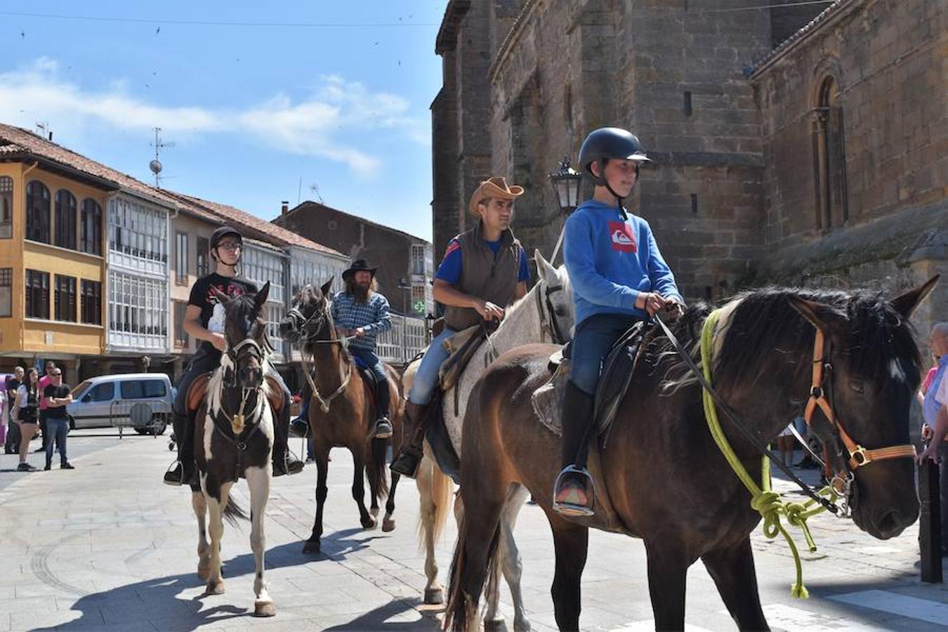 Fotos: Aguilar celebra su IV Feria Rociera