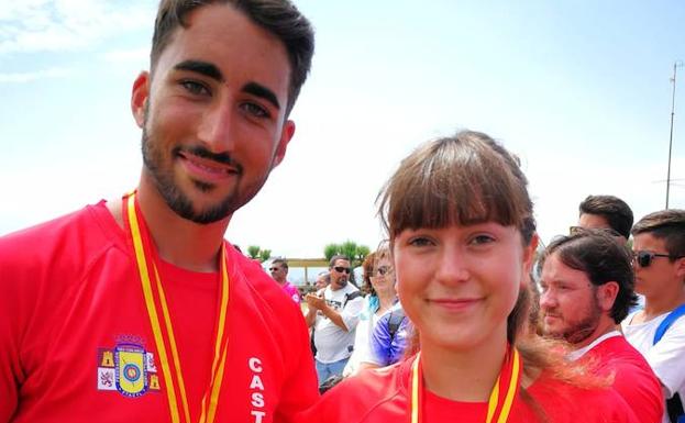 A la derecha, la campeona Alba Garrote.