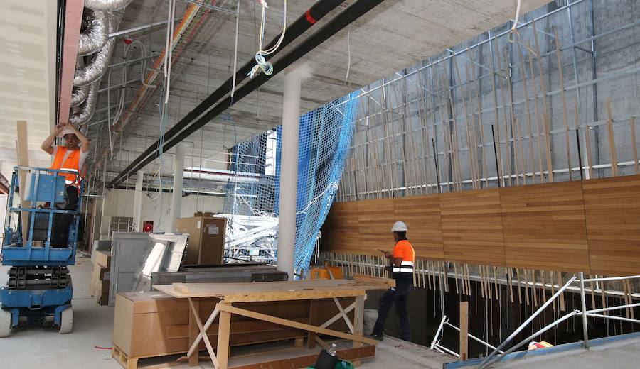 Fotos: El rector de la UVA, Antonio Largo, visita las obras de la segunda fase del campus de Segovia