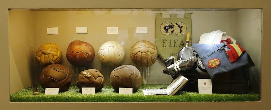 Fotos: Exposición sobre la Historia del Fútbol