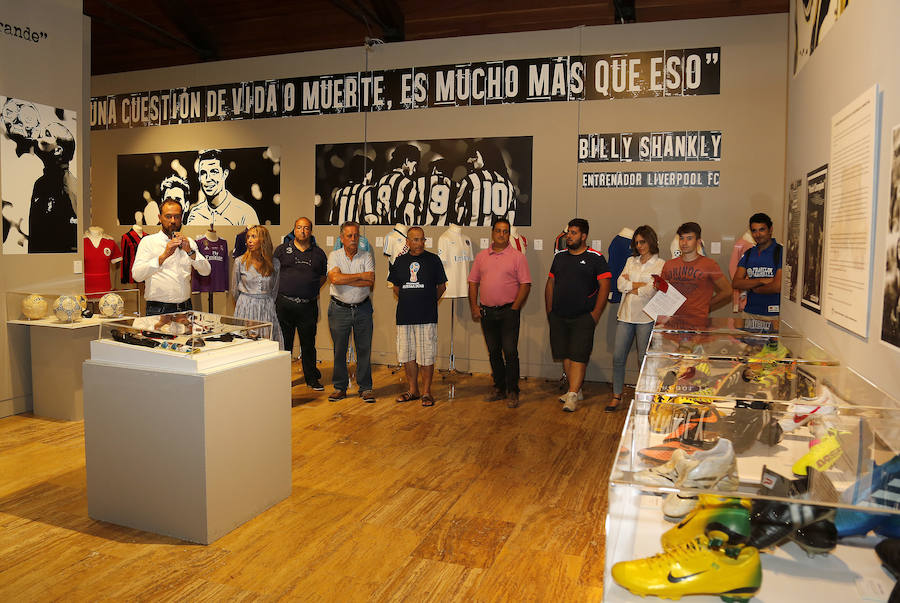 Fotos: Exposición sobre la Historia del Fútbol