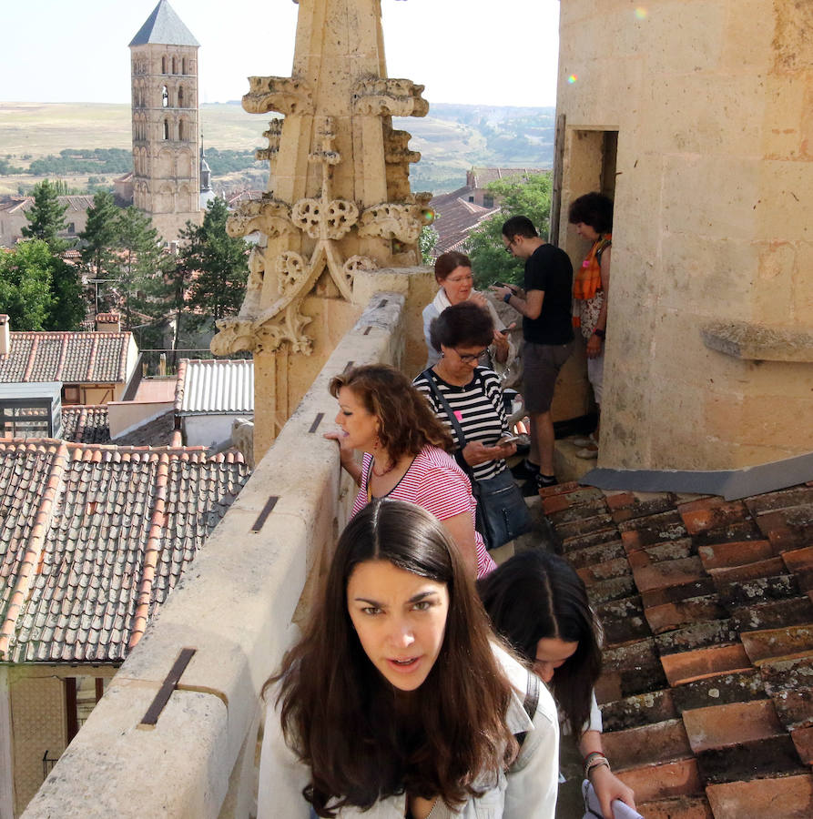 Fotos: Las visitas de Domingos de Patrimonio llegan a la Catedral de Segovia