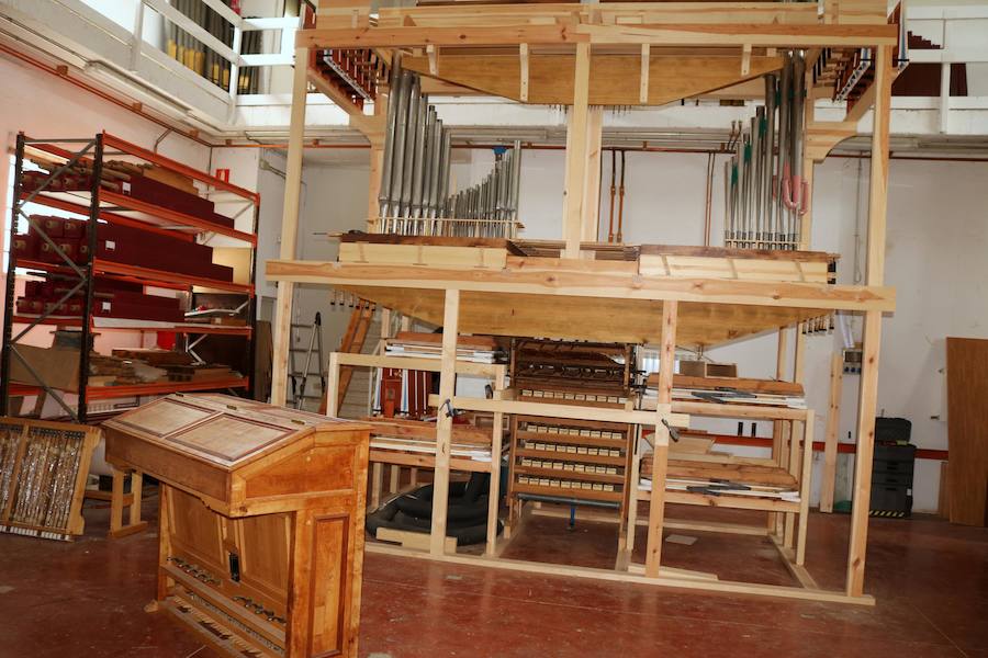 Fotos: Visita al taller de organería Acitores de Torquemada