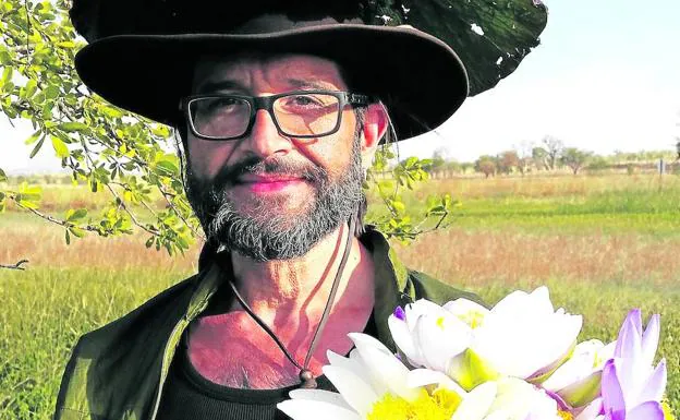 Mediático. Carlos Magdalena transmite entusiasmo. Su libro, 'El mesías de las plantas', es un fenómeno editorial. 