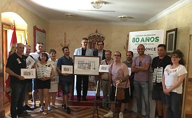 Presentación del cupón en el Ayuntamiento del Real Sitio. 