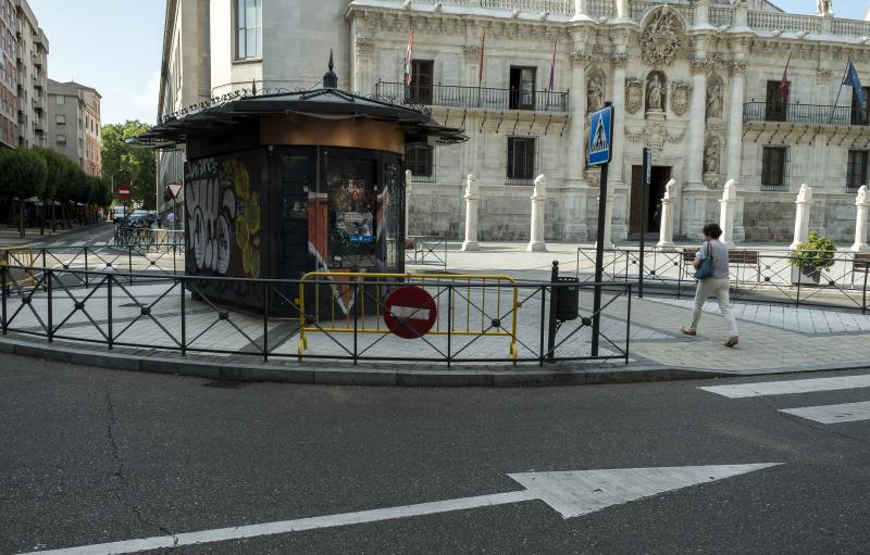 Quisco de la Plaza de la Universidad.