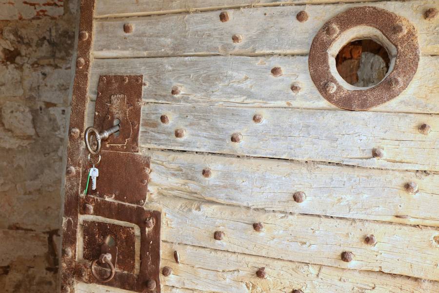Fotos: Ruta por las cuevas y bodegas de Dueñas