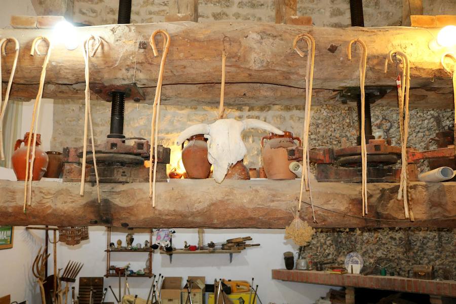 Fotos: Ruta por las cuevas y bodegas de Dueñas