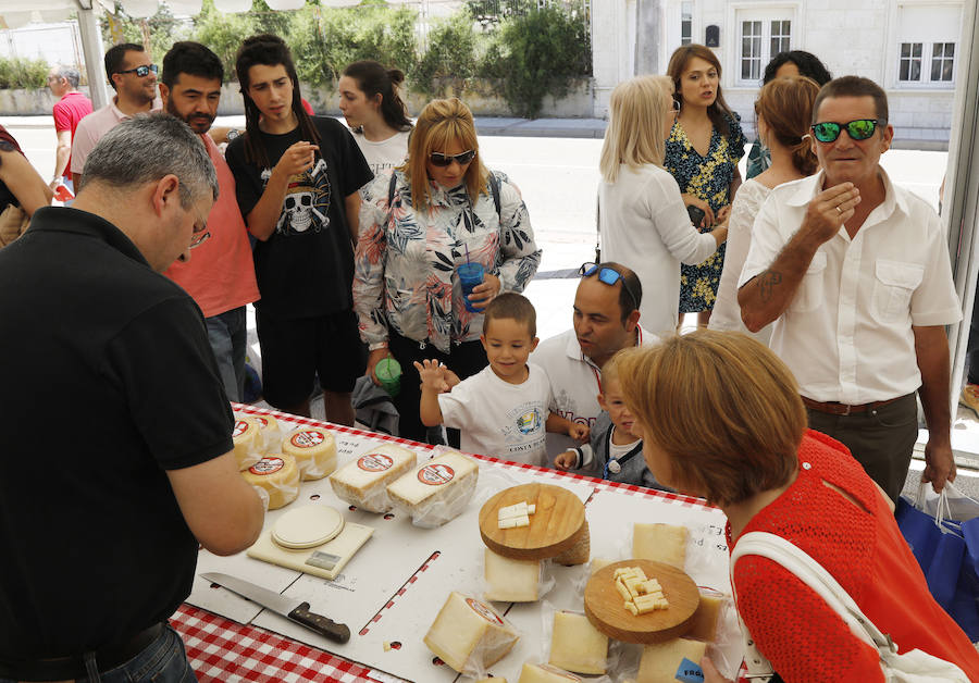 Fotos: XXV Feria del Queso en Frómista