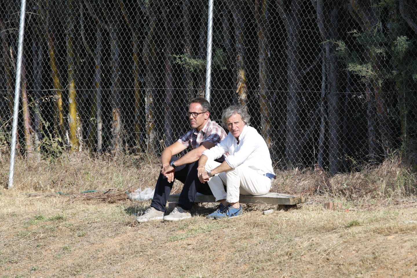 El nuevo técnico está presente en la sesión vespertina y mañana será presentado y seguirá el primer amistoso de pretemporada ante el Tordesillas