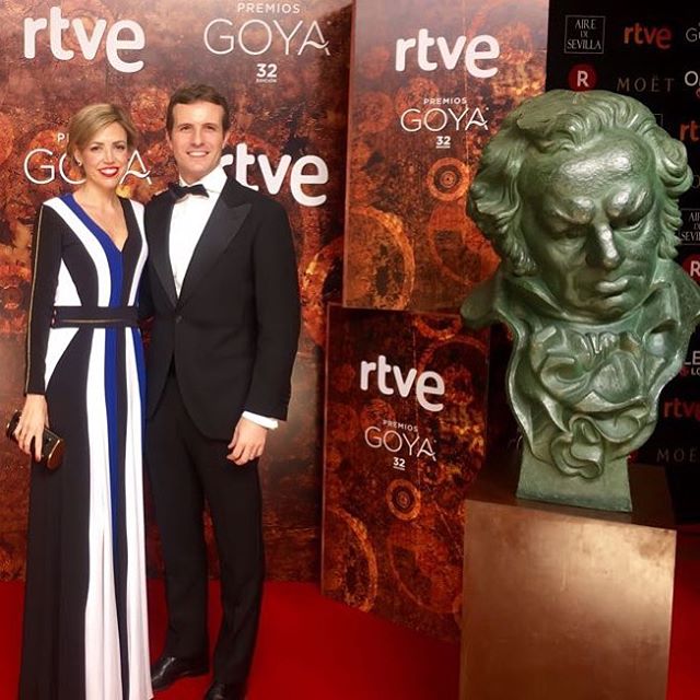 Apoyando el cine español en la gala de los Goya.