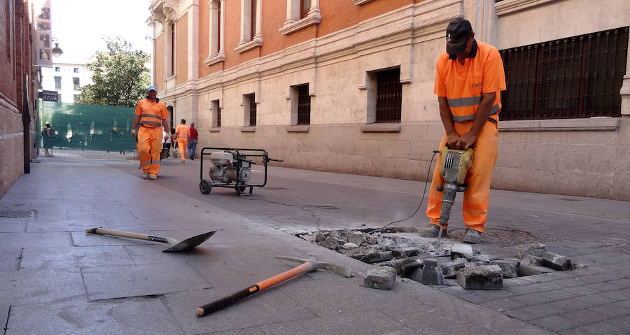 Fotos: Catas de las obras del parking de la Plaza Mayor de Valladolid