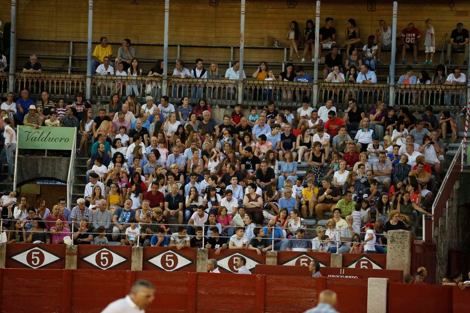 Una novillada con caballos, cuatro corridas de toros y una corrida de rejones mixta, que se celebrarán del 12 al 21 de septiembre