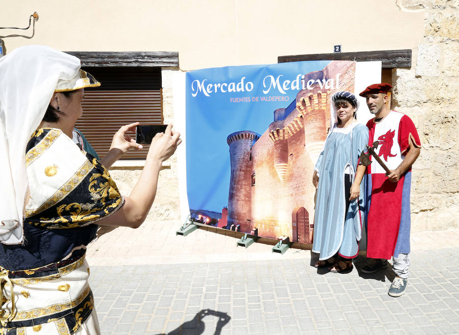 Fotos: Mercado Medieval en Fuentes de Valdepero