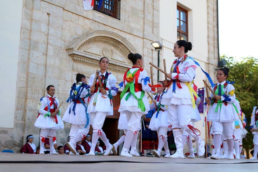 Fotos: Danza y Paloteo en Ampudia