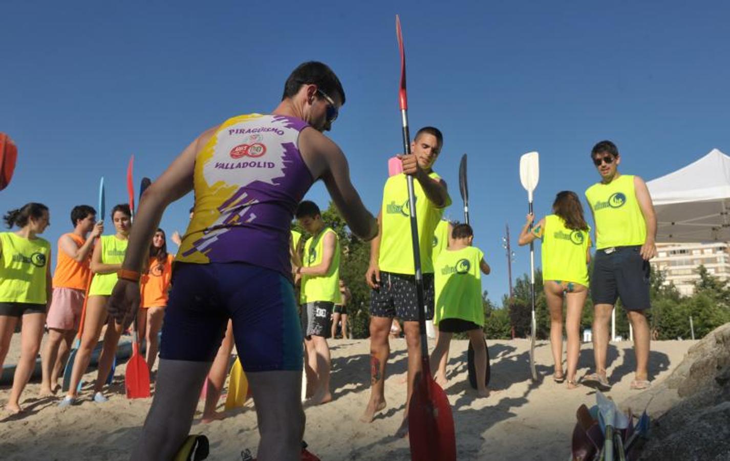 Fotos: 2.000 jóvenes participan en las actividades deportivas de &#039;Vallanoche&#039;, en las Moreras