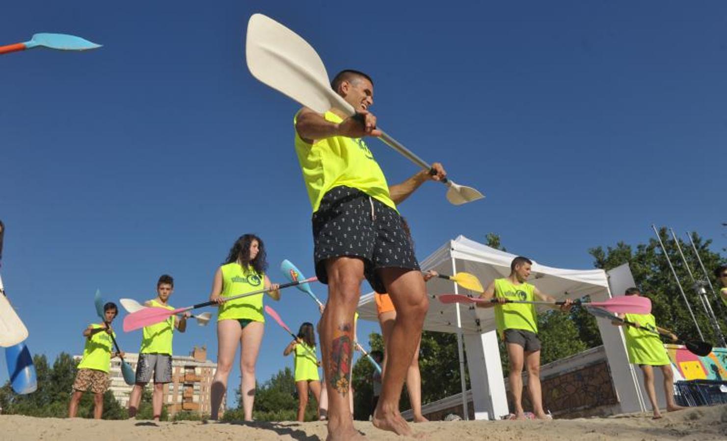 Fotos: 2.000 jóvenes participan en las actividades deportivas de &#039;Vallanoche&#039;, en las Moreras