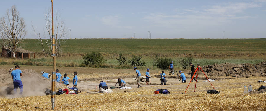 Fotos: Paredes descubre su pasado en Intercatia