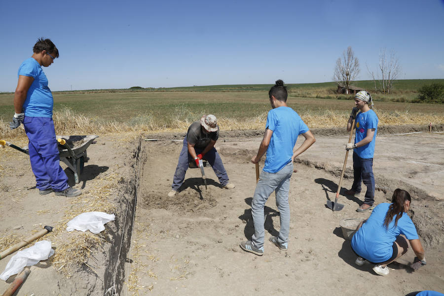 Fotos: Paredes descubre su pasado en Intercatia