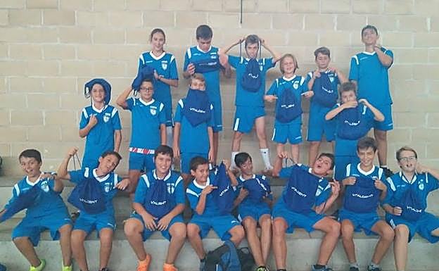 Algunos comonentes del campus de fútbol sala y fútbol del Salamanca FS. 