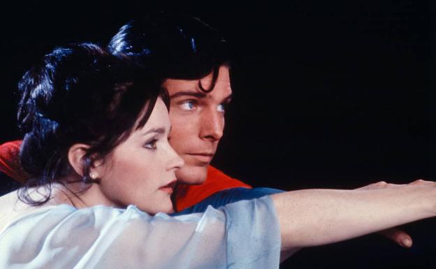 Margot Kidder y Christopher Reeve, en una escena de la película 'Superman'. 