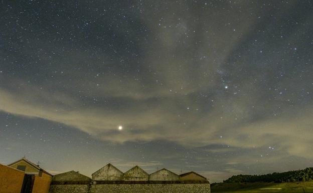 Estrellas fugaces vistas desde el municipio vallisoletano del Mojados.