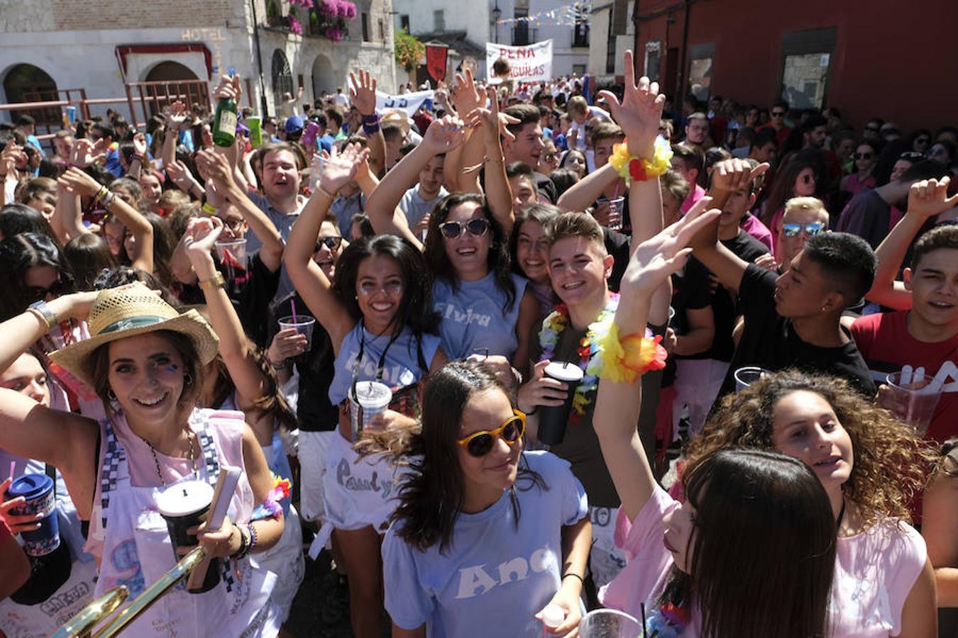 Pregón y chupinazo en la primera jornada de fiestas.