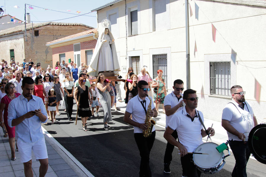 Fotos: Procesión de La Asunción en Cantalpino