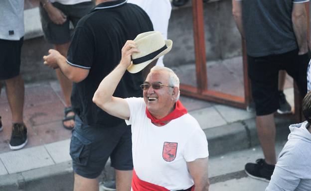 Las peñas toman el protagonismo en Tudela en la jornada del patrón