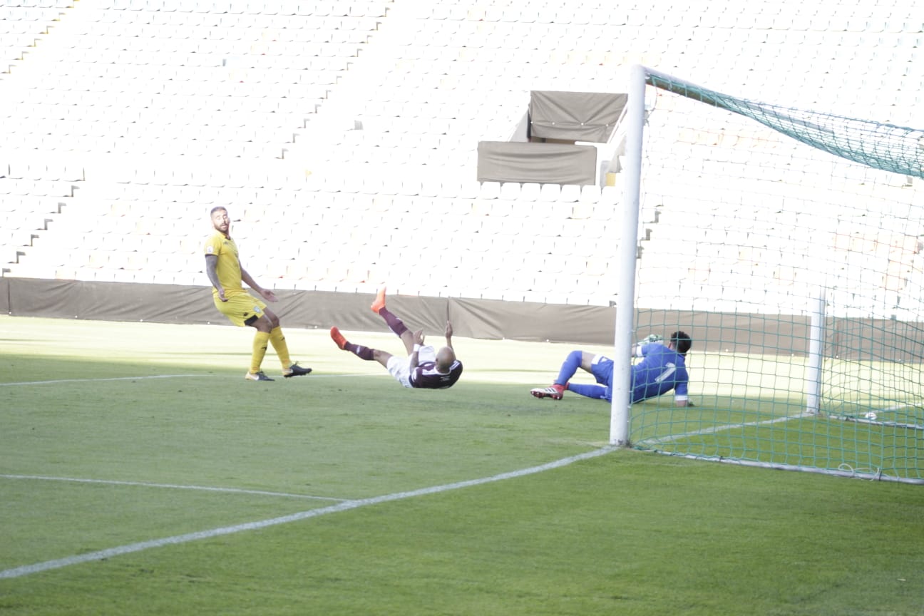 Fotos: Presentación del CF Salmantino ante el Villanovense