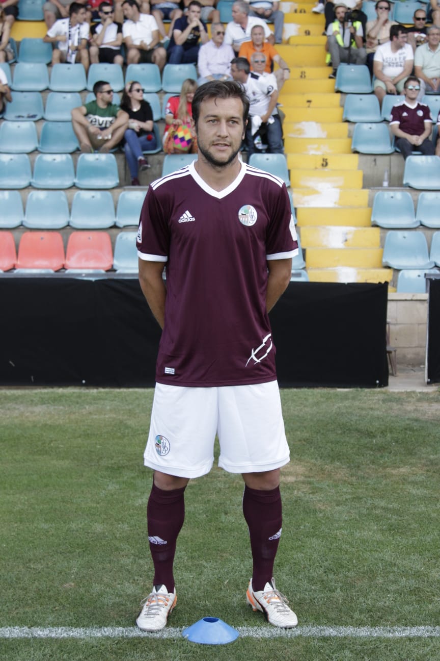 Fotos: Presentación del CF Salmantino ante el Villanovense