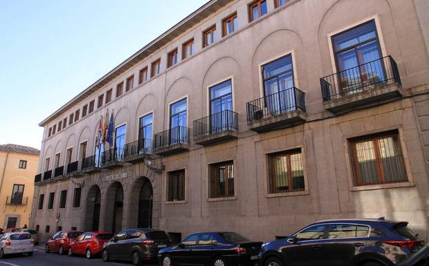 Fachada de la Audiencia Provincial de Segovia.