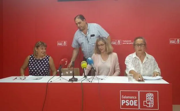 María García, Antonio Luengo, Ana Muñoz de la Peña y Concha Hernández.