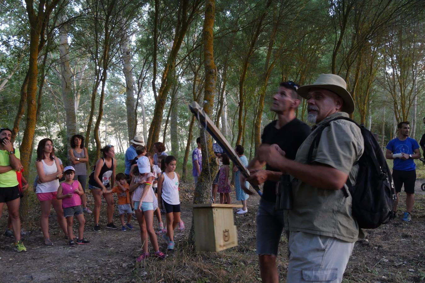 Fotos: Actividad medioambiental en Castrodeza