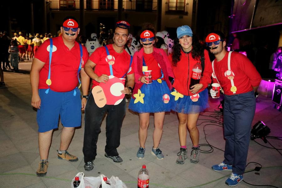 Fotos: Fiesta de Fin de Año en Baltanas