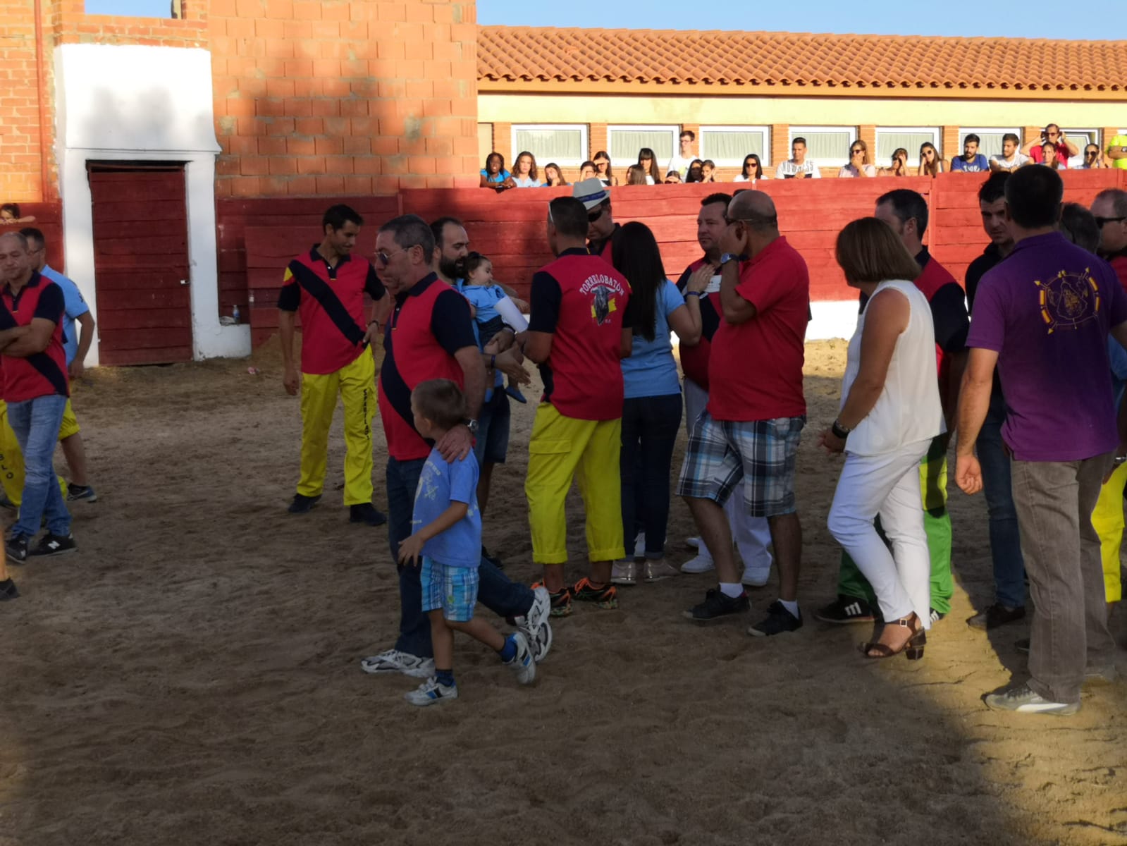 La localidad ha celebrado una exhibición ecuestre solidaria y recaudó 1.587 euros para investigación sobre la enfermedad AME