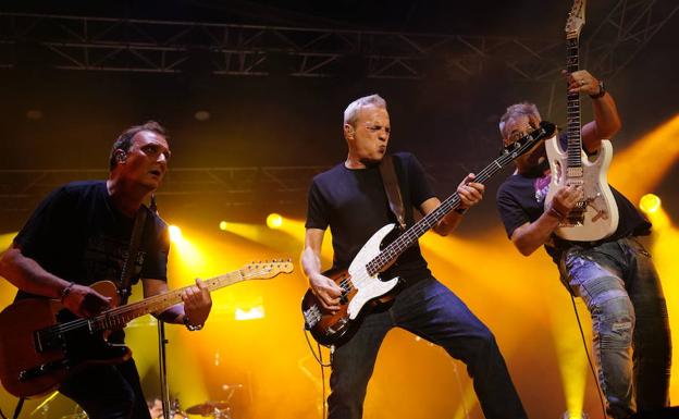 Hombres G, actuando en Fiestas de Bilbao el pasado 21 de agosto.