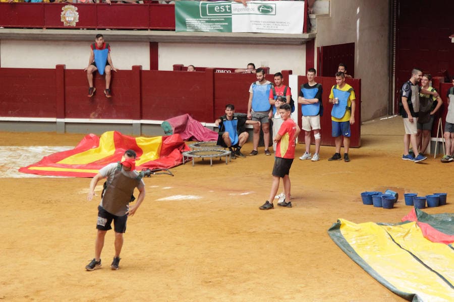 La actividad atrajo a numeroso público hasta la plaza de toros