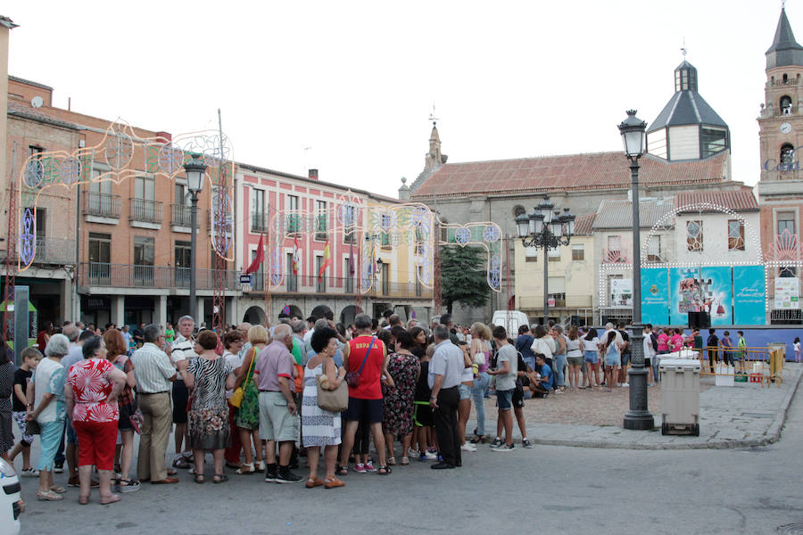 Con una degustación de carne de novillo en la plaza de la Constitución, la localidad despedía ayer sus fiestas